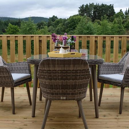 Tanar View Apartment Aboyne Bagian luar foto